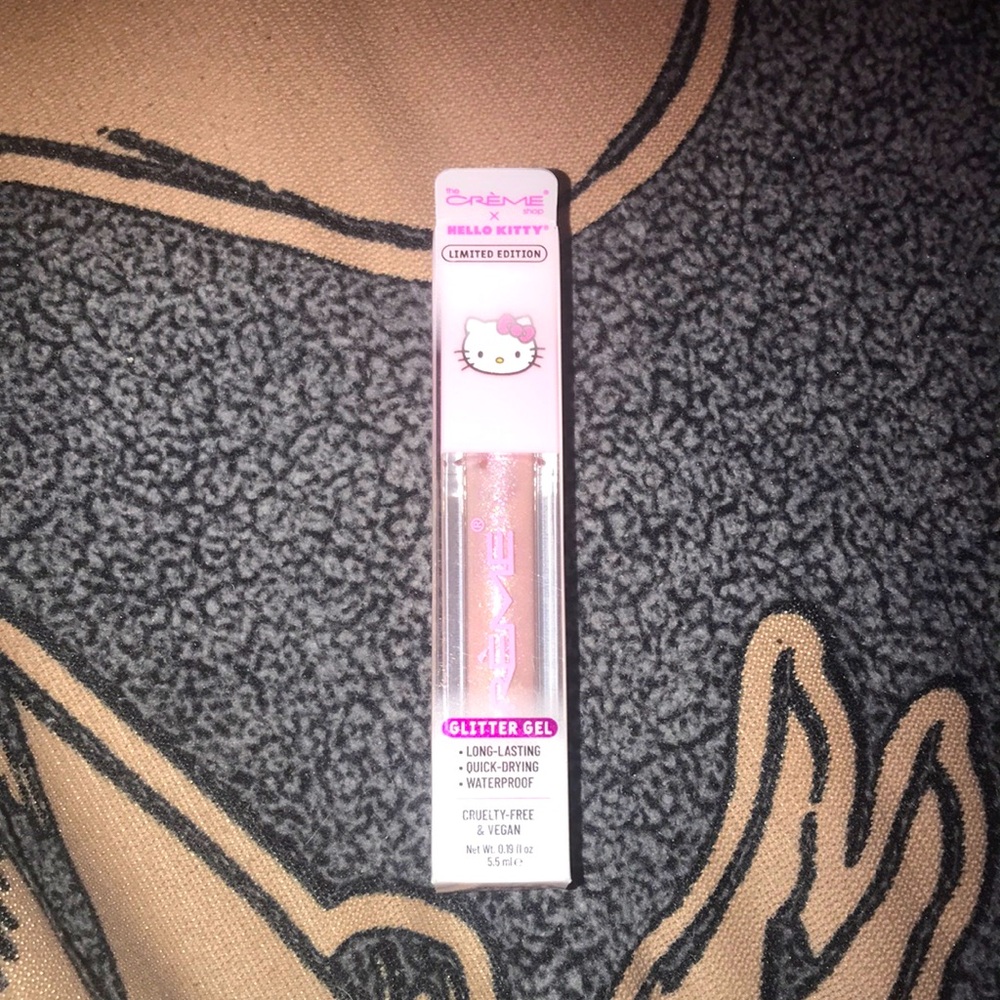 ✨🆕BNIB!Crème Shop x Hello Kitty Limited Edition Glitter Gel in “Star Lit”Pink!
